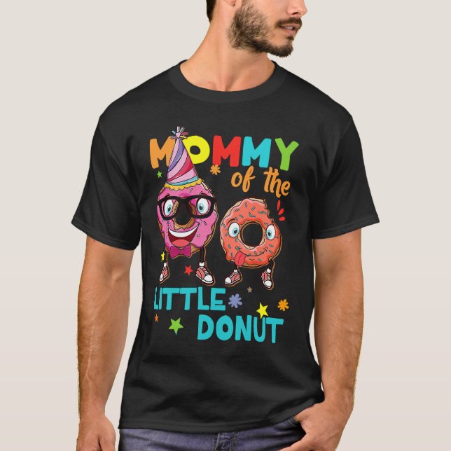 Camiseta Mommy Of Little Donut Birthday Family  Matching (Anverso)