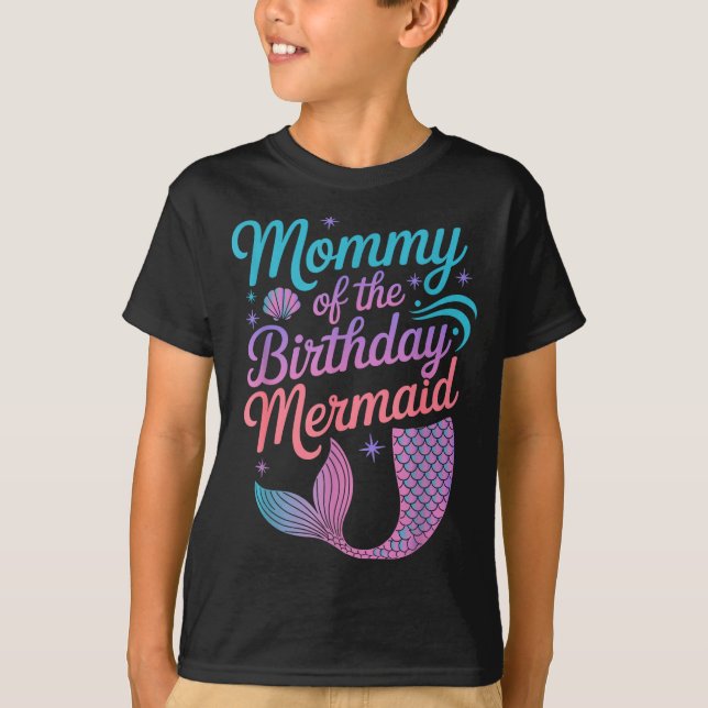 Camiseta Mommy Of The Birthday Mermaid Girl Party Celebrati (Anverso)