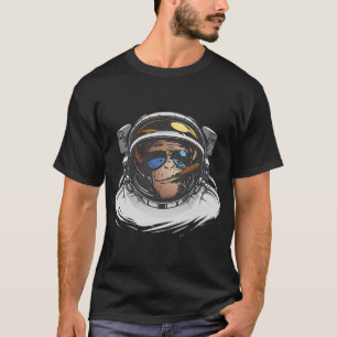 Camiseta Mono o gorila con casco como astronauta en el espa