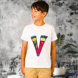 Camiseta Monograma colorido y divertido V Tribal y Doodle