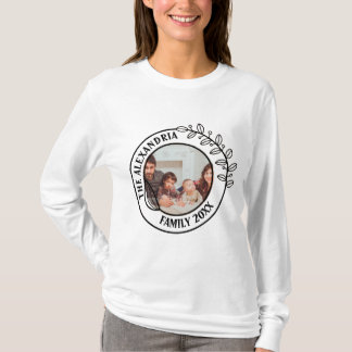 Camiseta Monograma de familia floral minimalista