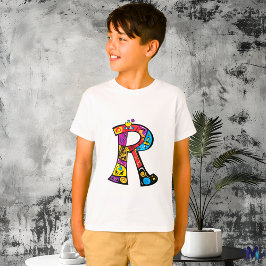 Camiseta Monograma R Tribal y Doodle Colorida y Di