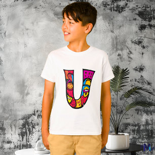 Camiseta Monograma U Tribal y Doodle Colorido y Divertido