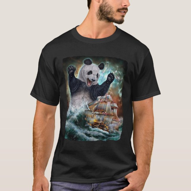 Camiseta Monstruo Gigante Panda Mientras Kraken Ataque Un B (Anverso)