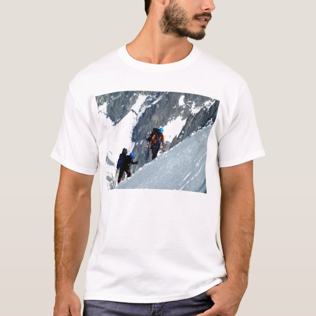 Camiseta Mont Blanc que sube (Anverso)