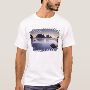Camiseta Montaje de hombre llevando kayak, ShiShi Beach,