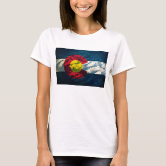 Camiseta Montañas de la roca de la bandera de Colorado