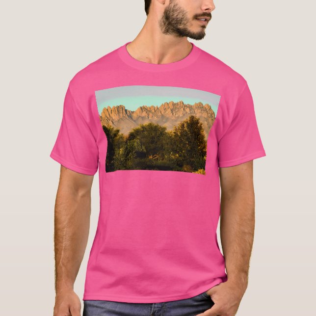Camiseta Montañas De Órganos Con Base De Árboles Pecanos (N (Anverso)