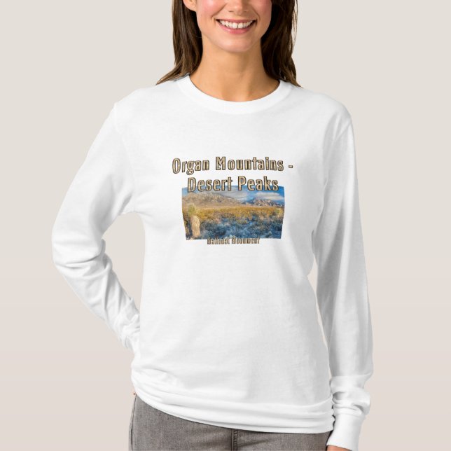 Camiseta Montañas de órganos cumbres del desierto (Anverso)
