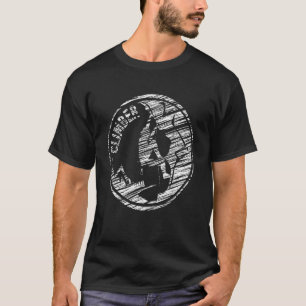 Camiseta Montañas de silueta de escalada con rocas_19