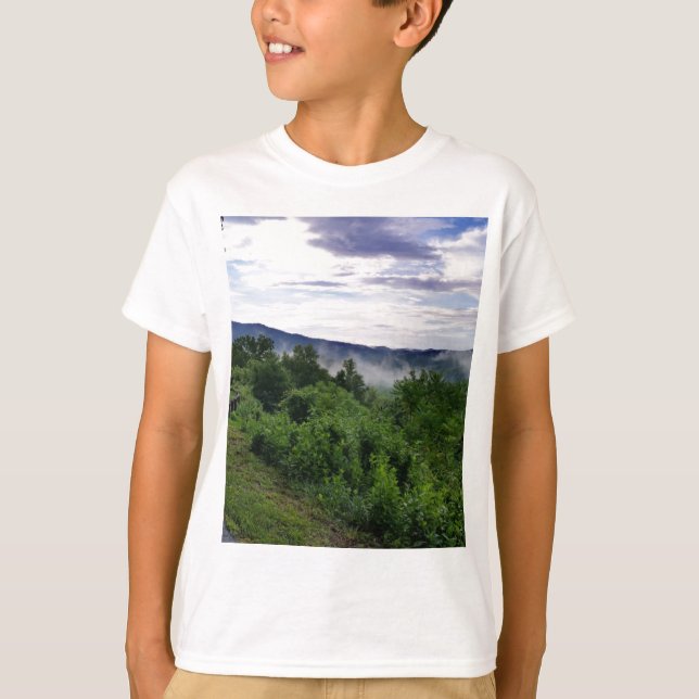 Camiseta Montañas humeantes en las grandes montañas de humo (Anverso)