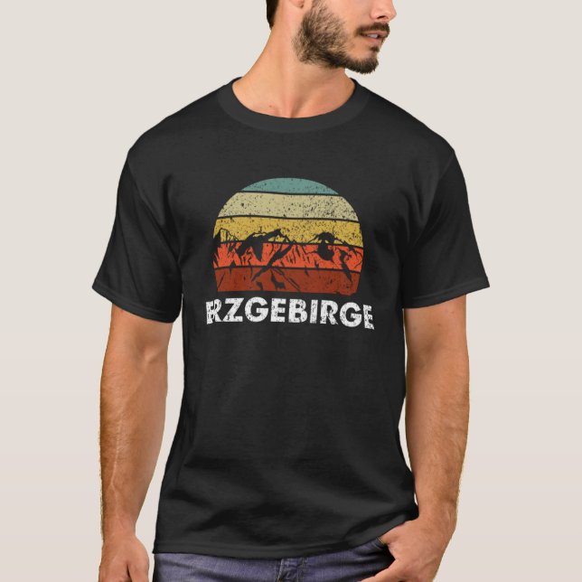 Camiseta Montañas Metálicas Retro (Anverso)