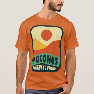 Camiseta Montañas Pocono Bandera Retro Sunset de Pensilvani