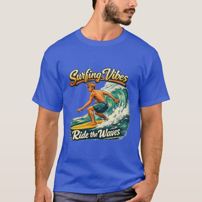 CAMISETA MONTAR LAS OLAS (Anverso)