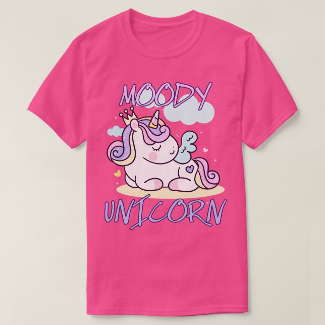 Camiseta Moody unicorn Cute pequeño unicornio descansando q (Diseño del anverso)