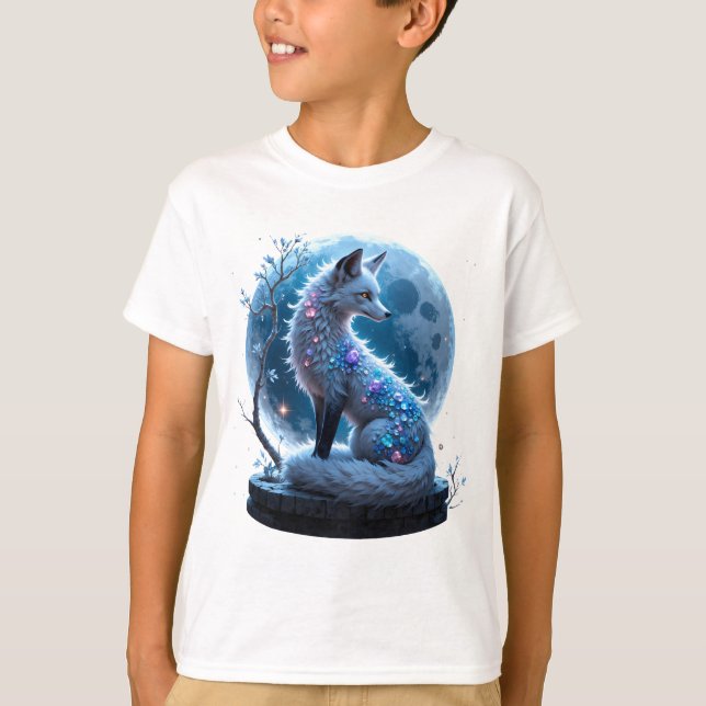 Camiseta Moonlit Crystal Fox – Guardian of Silent Dreams.  (Anverso)