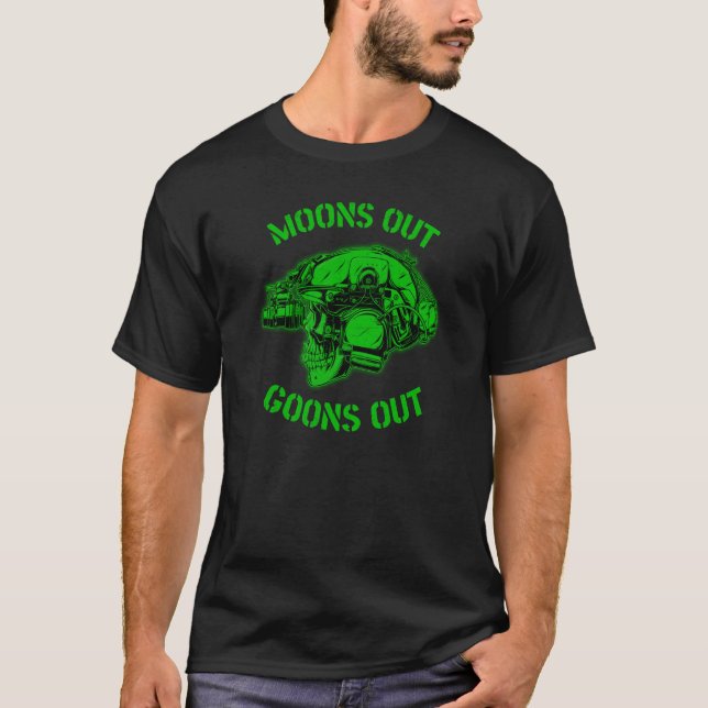 Camiseta MOON'S OUT GOONS OUT Skull Helmet NVGs Military Me (Anverso)