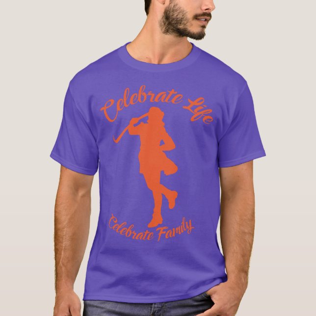 Camiseta morada con silueta Naranja (Anverso)