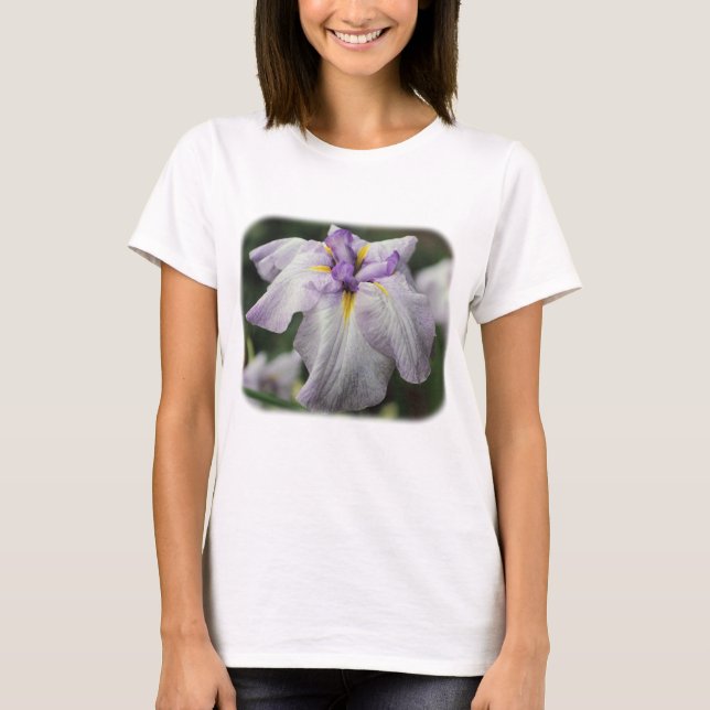 Camiseta morada de naturaleza floral Iris japonesa (Anverso)