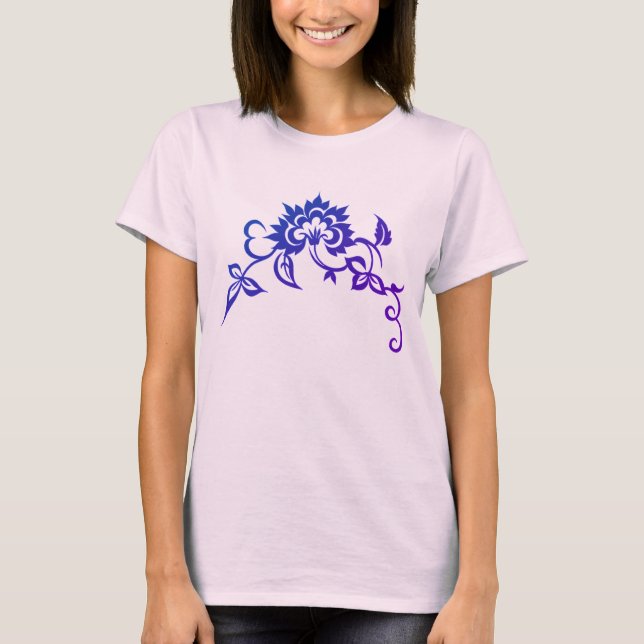 Camiseta Morado Hues Floral Y Deja El Arte Esténcil (Anverso)