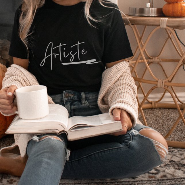 Camiseta Mot Artiste sur fond rouge et blanc (Subido por el creador)