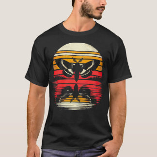 Camiseta Moth Sunset Retro Estilo Safari Vintage 70 Insecto