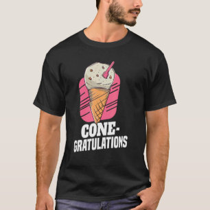 Camiseta Motif De Gratulación De Cono Para Crema De Hielo