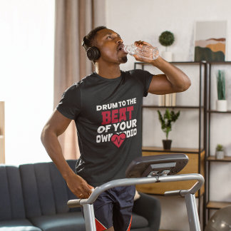 Camiseta Motivación del gimnasio de tambor cardio