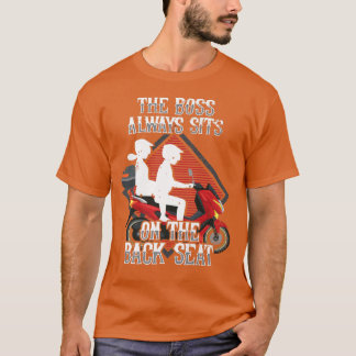 Camiseta Motociclista El Jefe Siempre Se Encuentra En El
