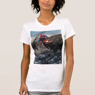 Camiseta Motociclista sucio tirando almohada