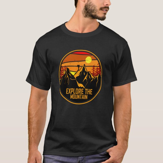 Camiseta Mountain and Forest Scene Silhouette  44 (Anverso)