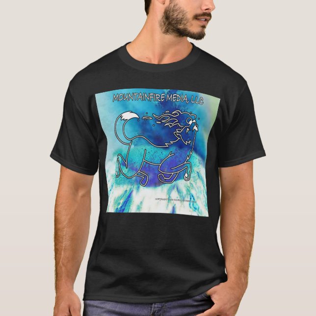 Camiseta MountainFire Coyote salta sobre el volcán azul (Anverso)