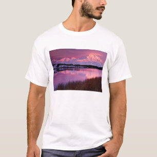 Camiseta Mt. Denali al atardecer desde Reflection Pond