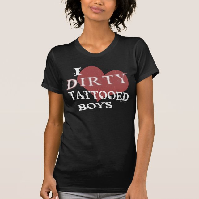 Camiseta Muchachos tatuados sucios (oscuros) (Anverso)