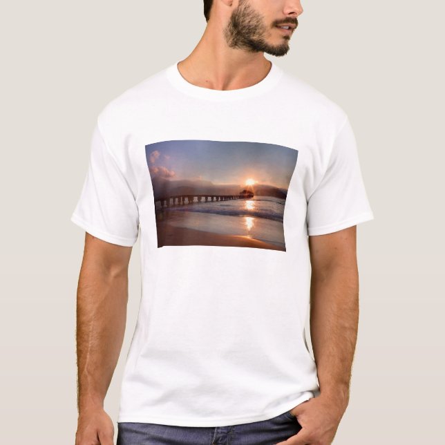 Camiseta Muelle de playa al atardecer, Hawái (Anverso)