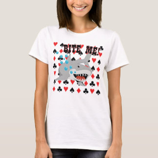Camiseta Muérdame tiburón de tarjeta