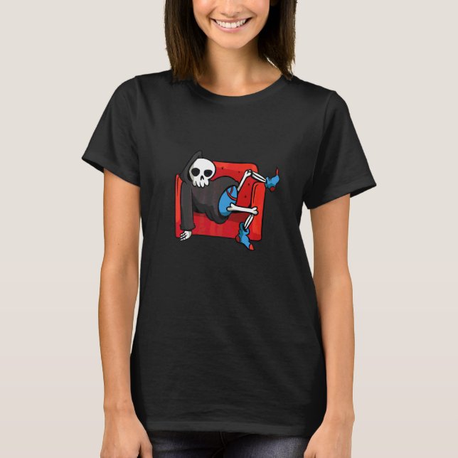 Camiseta Muerte en Sofá (Anverso)