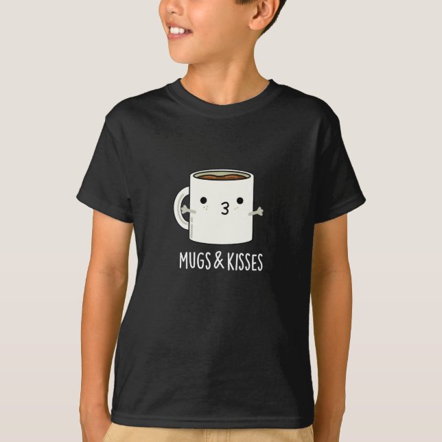 Camiseta Mugs And Kiss Graciosos Mug Pun Dark BG (Anverso)