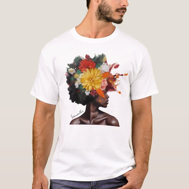 Camiseta Mujer afroamericana con pelo afro floral (2) (Anverso)