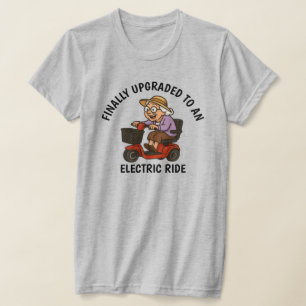 Camiseta Mujer anciana en Scooter