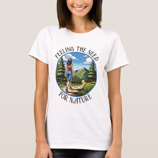 Camiseta Mujer caminando por una senda natural (Anverso)