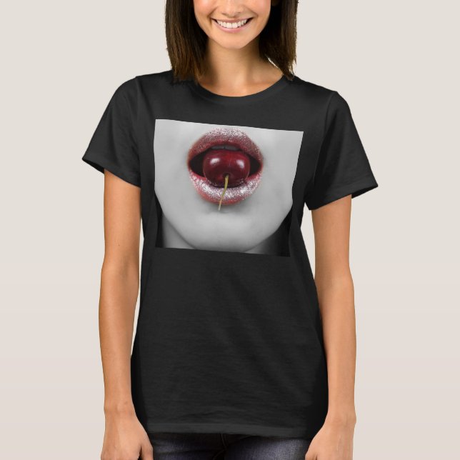 Camiseta Mujer de moda con labios de cerezo (Anverso)