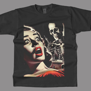 Camiseta Mujer de terror pulp vintage