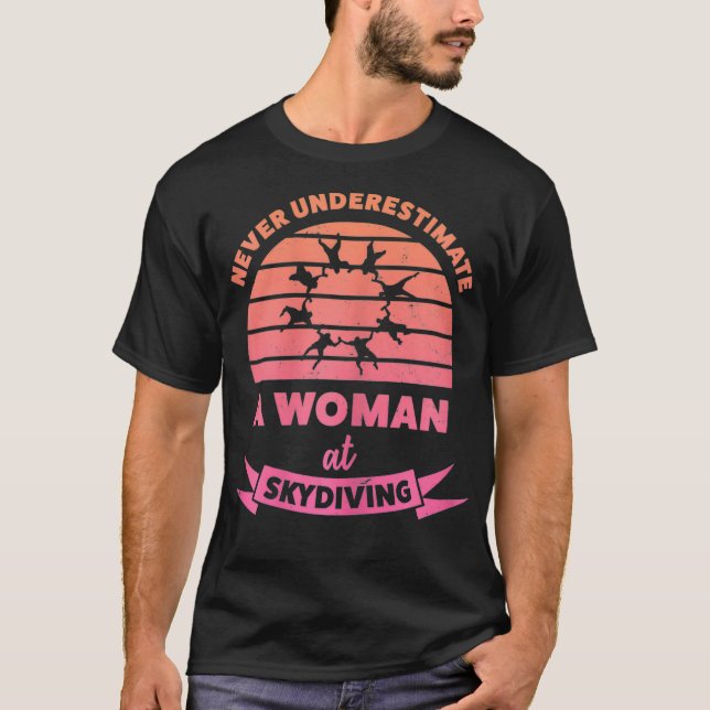 Camiseta Mujer en Skydiving Grunny Gifts Mamá (Anverso)