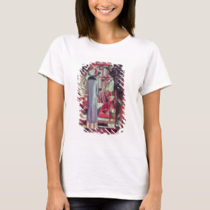 Camiseta Mujer frente a una gran ventana iluminada