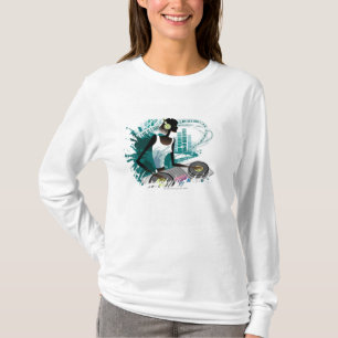 Camiseta Mujer joven DJ que usa la placa giratoria en club