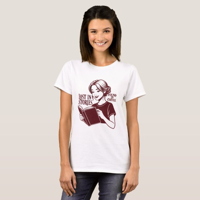 Camiseta Mujer Libro y Café – Lectura Acogedora (Anverso completo)