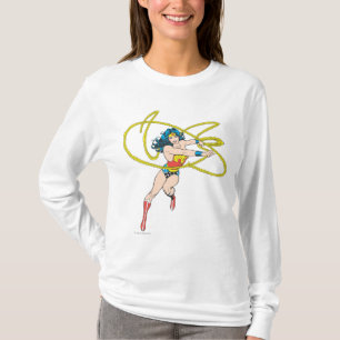 Camiseta Mujer Maravilla sostiene Lasso 1