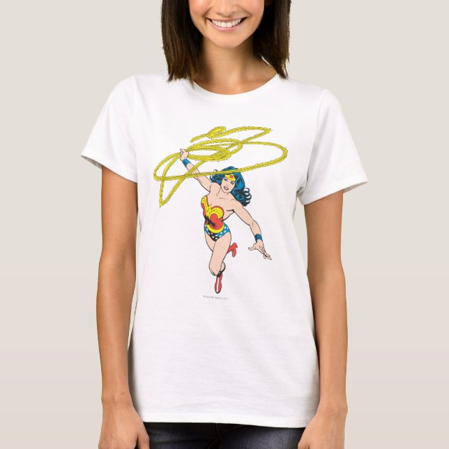 Camiseta Mujer Maravilla sostiene Lasso 2 (Anverso)