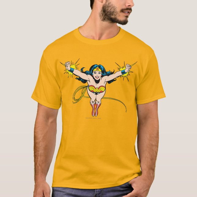 Camiseta Mujer Maravilla Volar Adelante (Anverso)